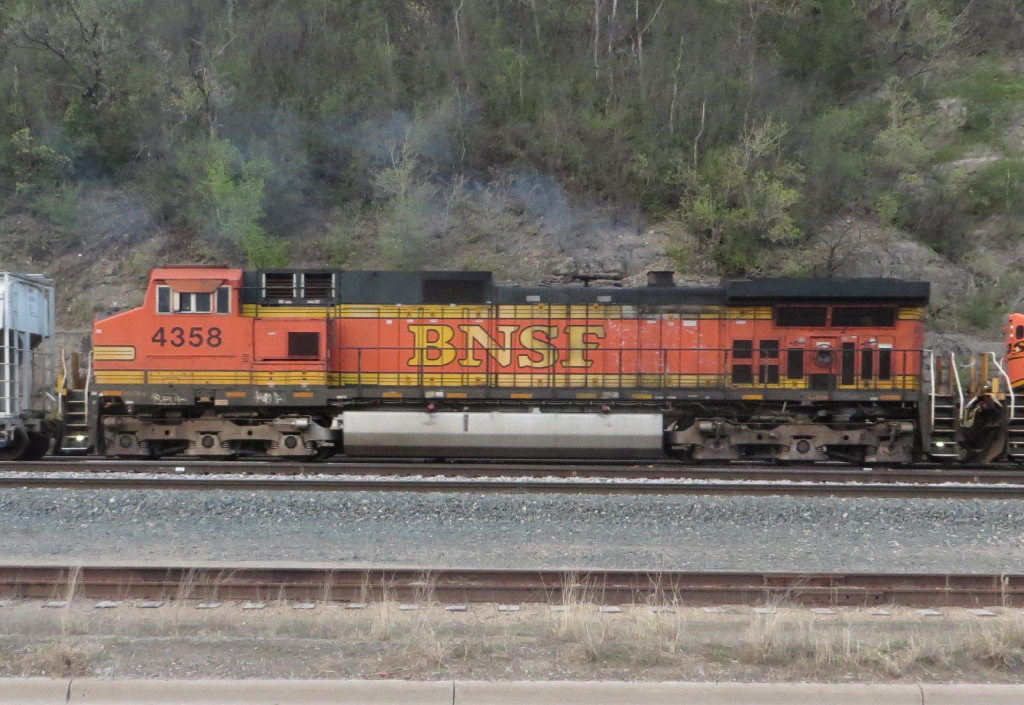BNSF 4358